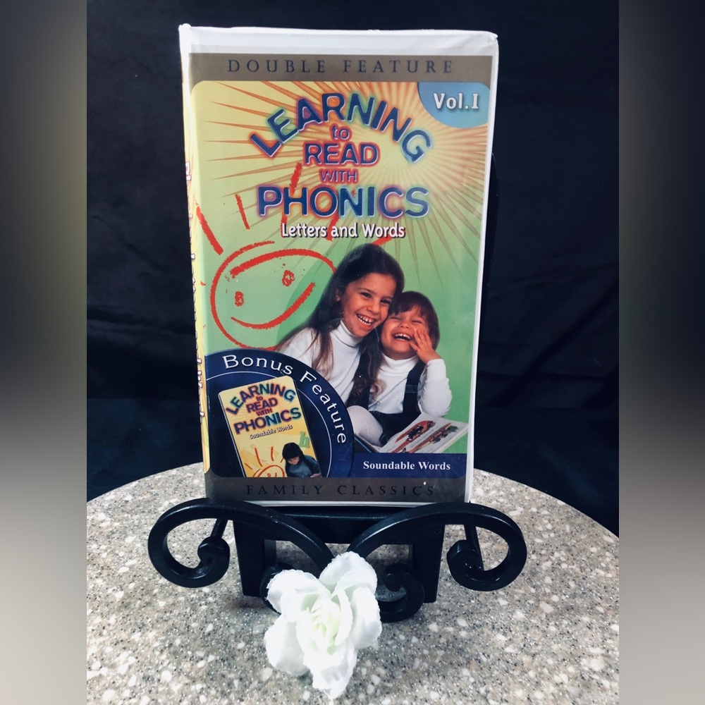 Learning to Read with Phonics Vol. I - Family Classics (Yellow Cover) VHS